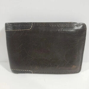 Roots Dark Brown Small Trifold Mens Leather  Wallet.